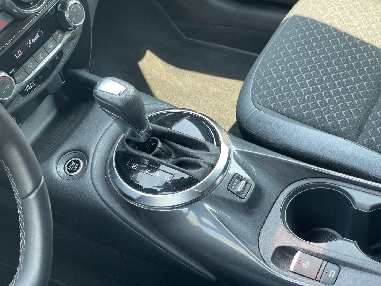 NISSAN JUKE DIG-T 114CP 7DCT N-Connecta