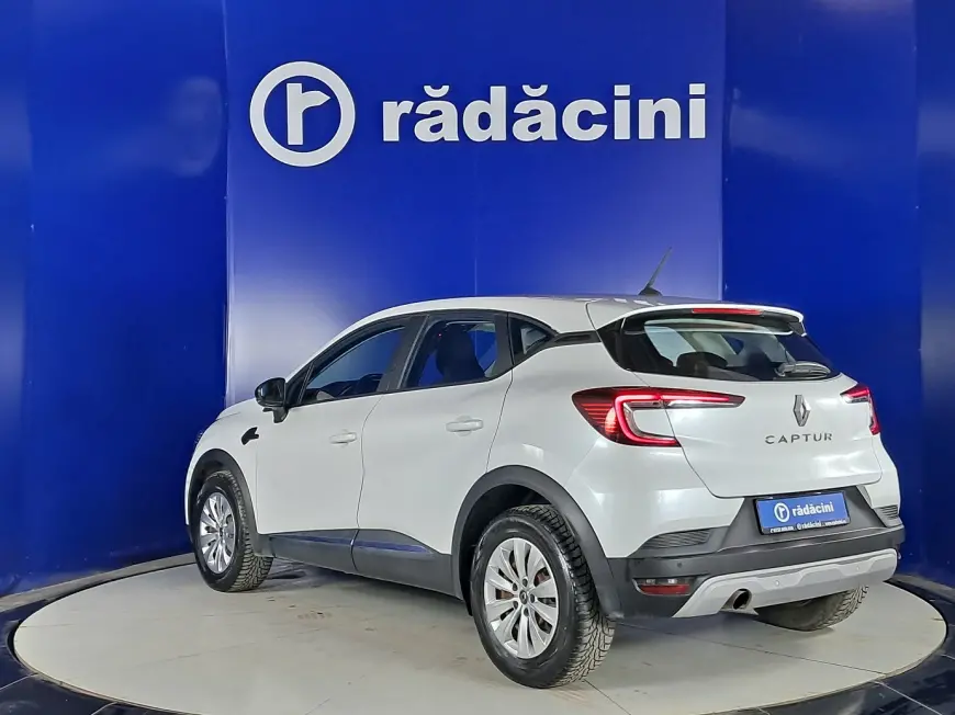 RENAULT CAPTUR
