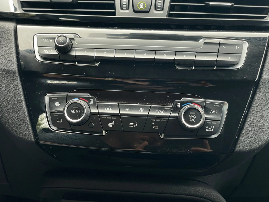 BMW X1 SUV 2.0 xDrive18d Advantage AT
