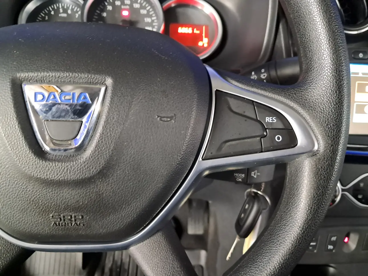 DACIA LOGAN