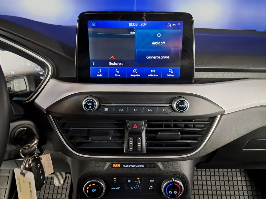 FORD FOCUS