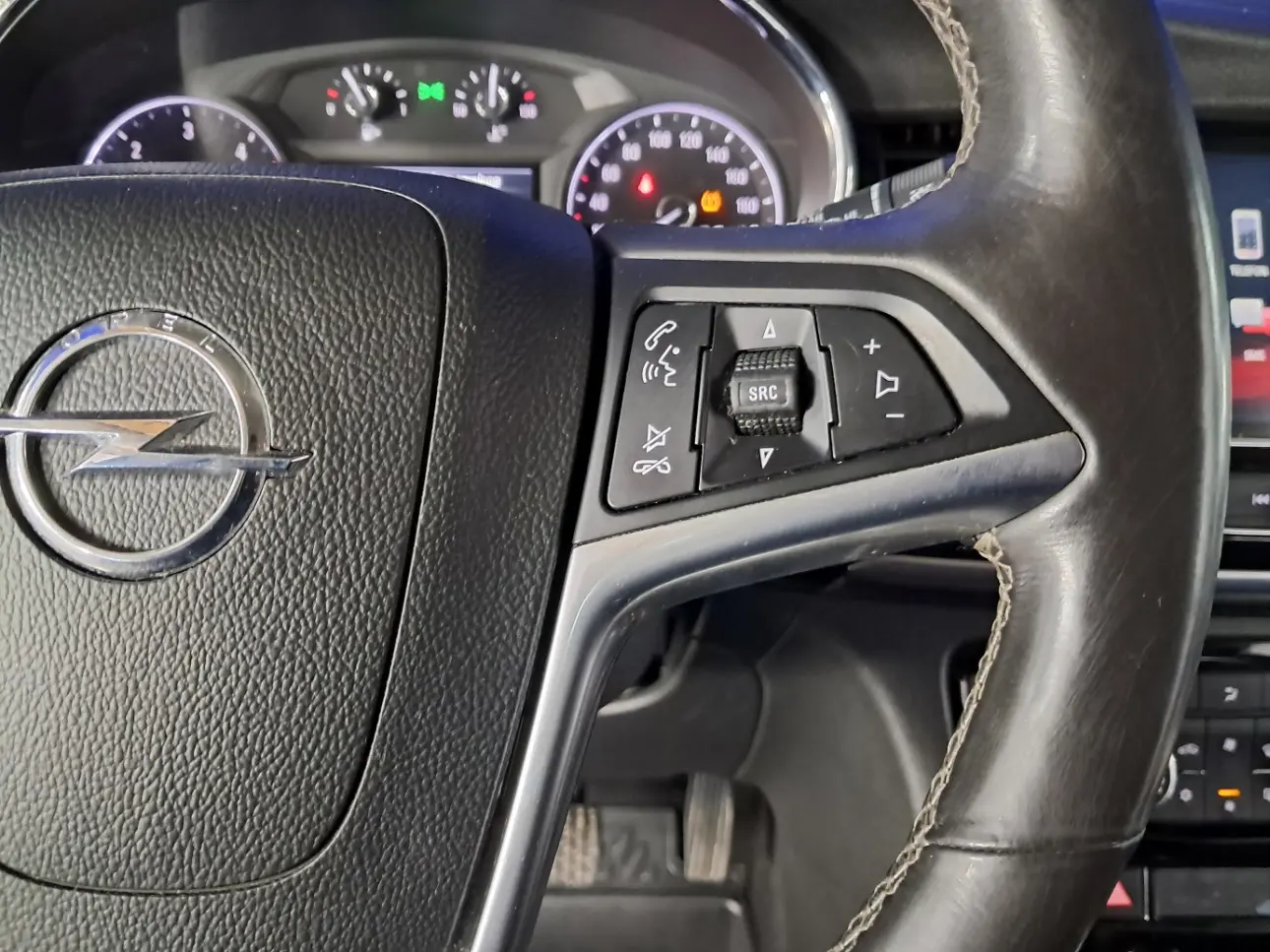 OPEL MOKKA
