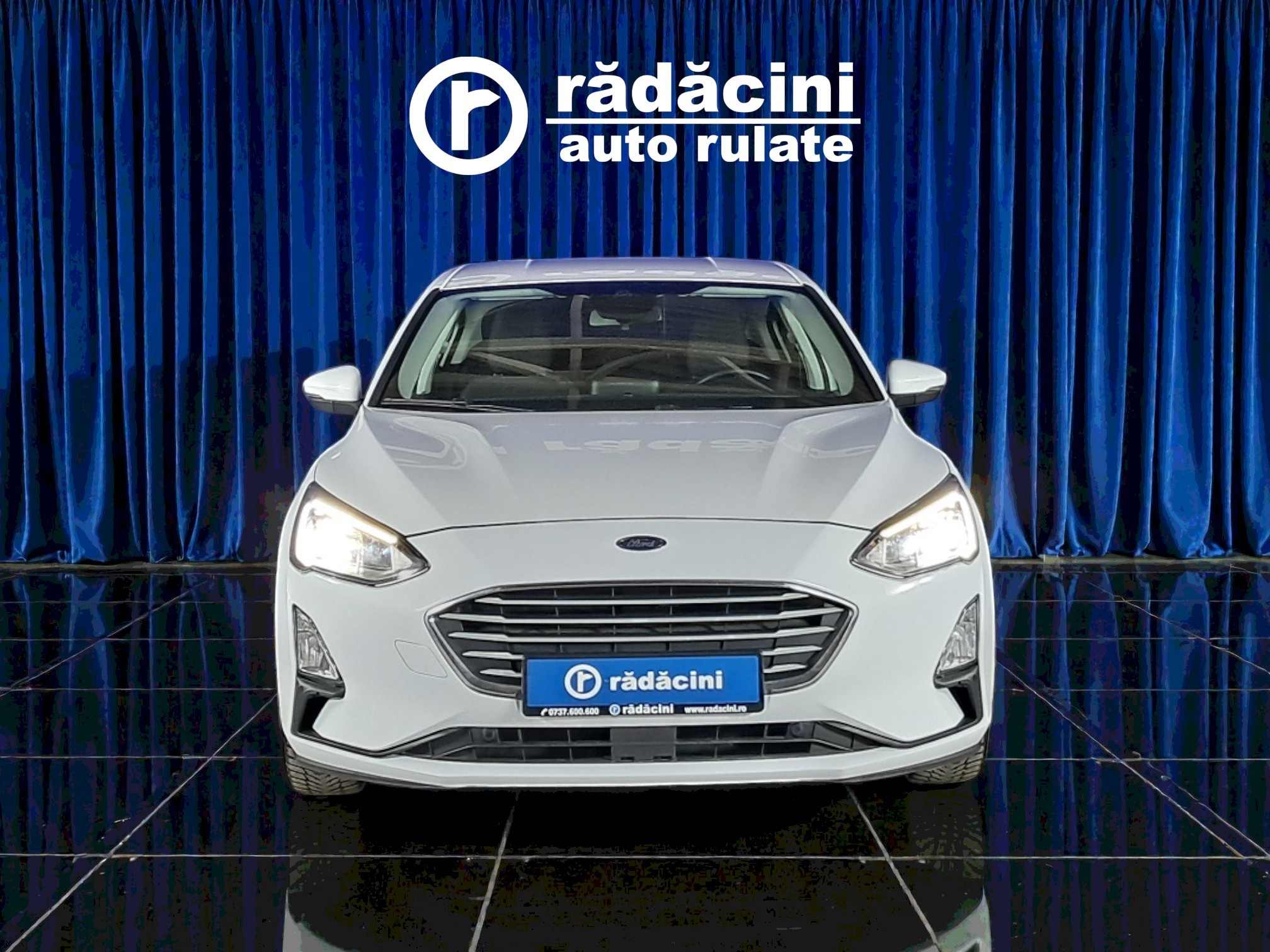 FORD Focus 2021 — imagine 3
