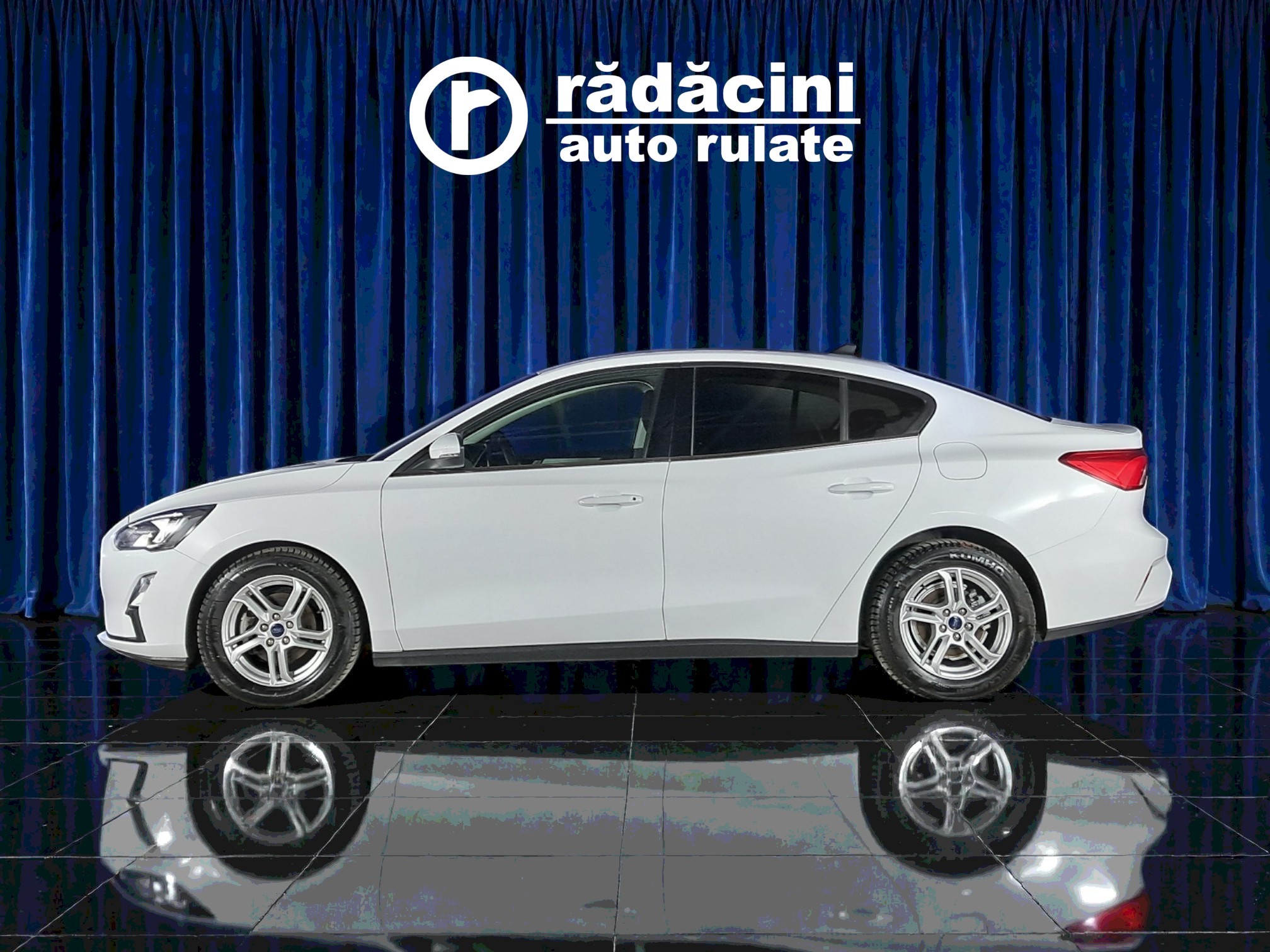 FORD Focus 2021 — imagine 6