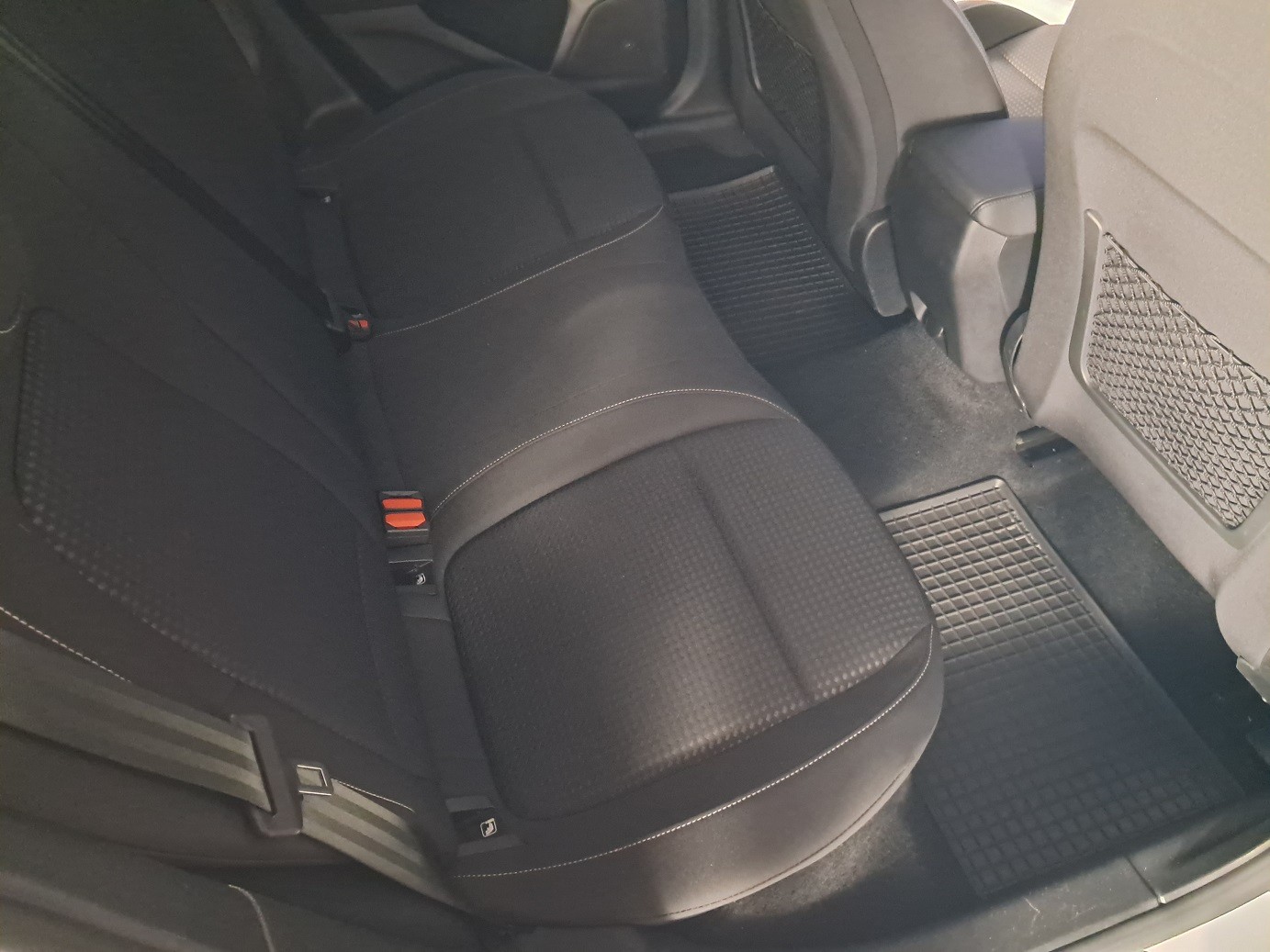 FORD Focus 2021 — imagine 20