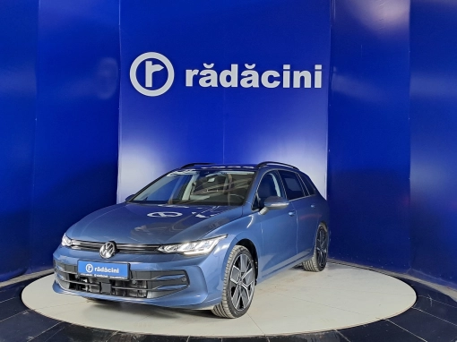 VOLKSWAGEN-GOLF-Hatchback-2024--Manuala