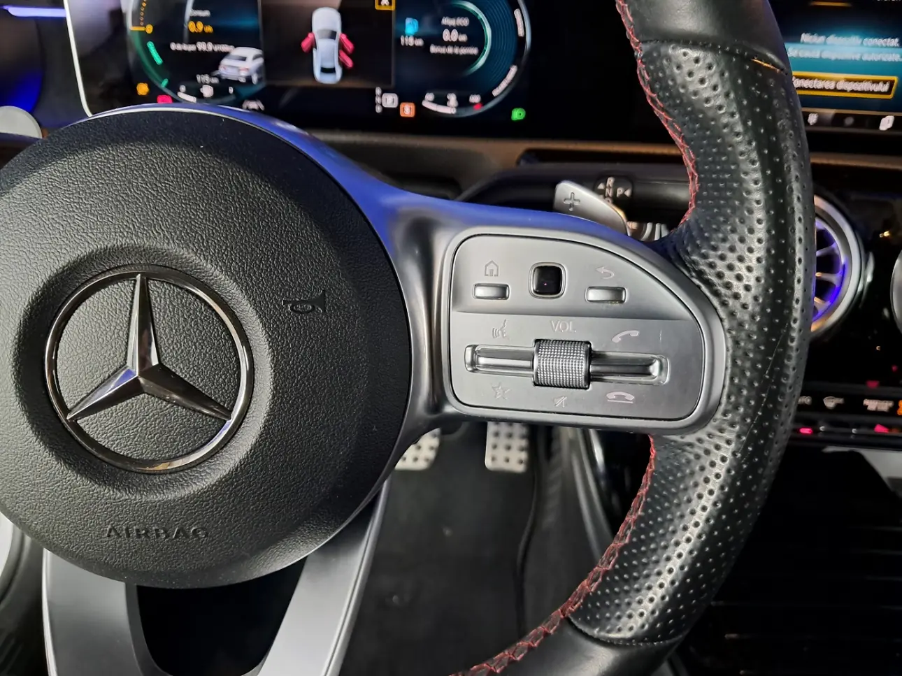 MERCEDES BENZ A A200