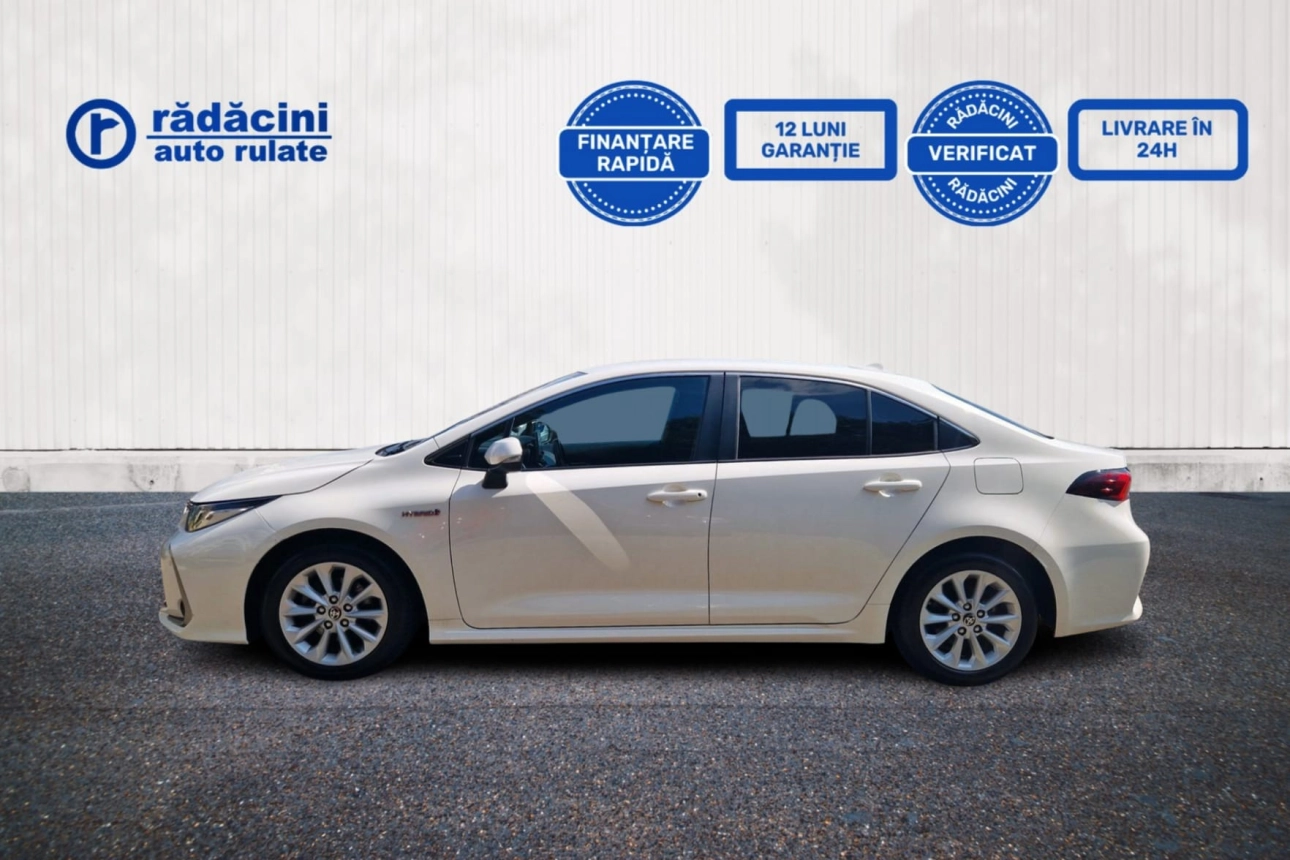 TOYOTA COROLLA SEDAN 1.8 HYBRID DYNAMIC HSD E-CVT 2021