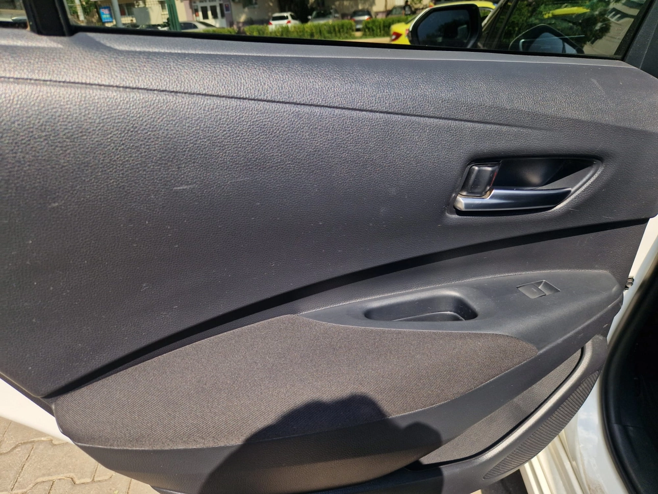 TOYOTA COROLLA SEDAN 1.8 HYBRID DYNAMIC HSD E-CVT 2021