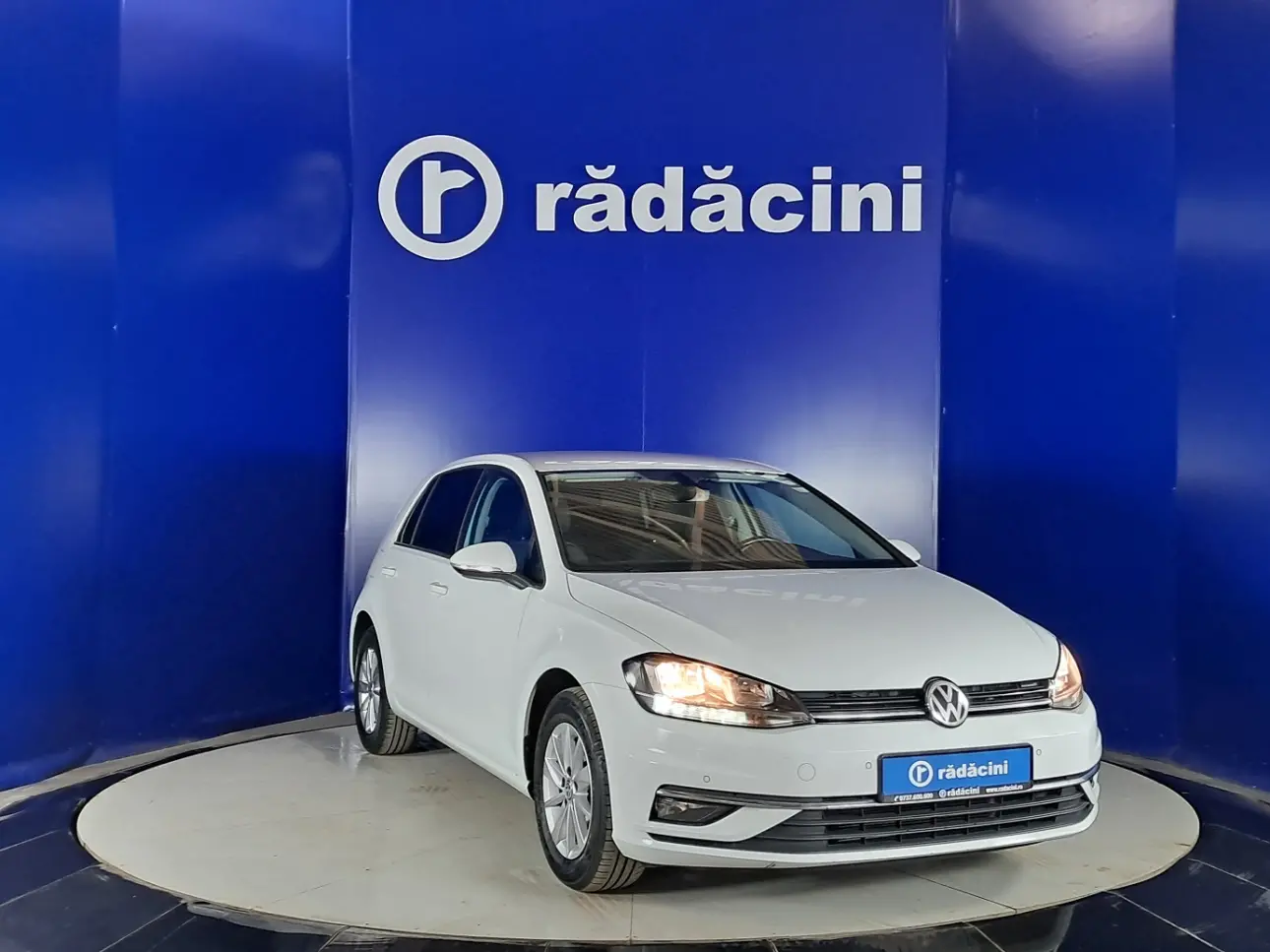 VOLKSWAGEN GOLF VII