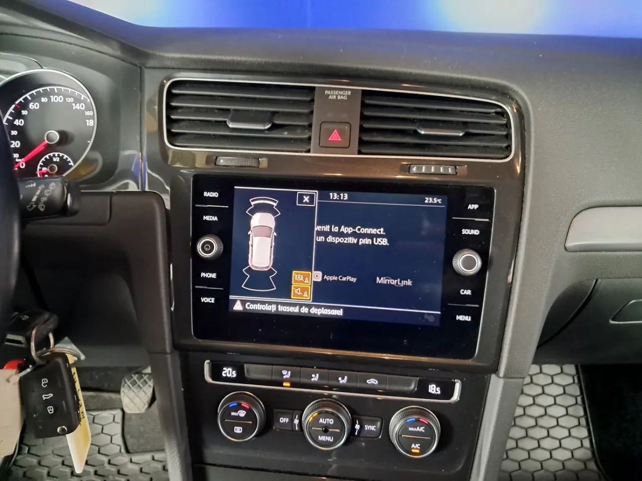 VOLKSWAGEN GOLF VII