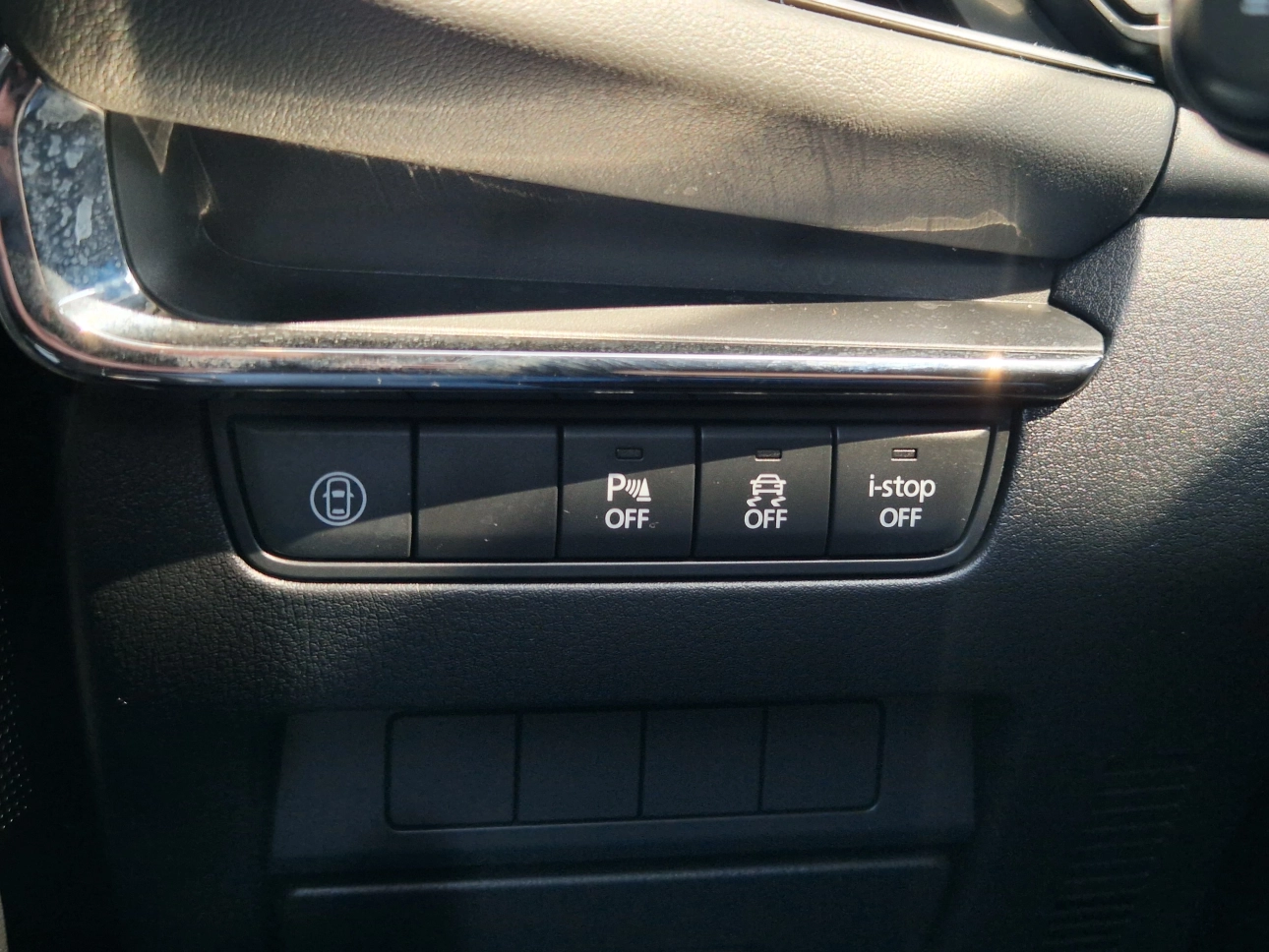 MAZDA 3 2.0 e-SkyActiv-X M Hybrid 180 Comfort Bose