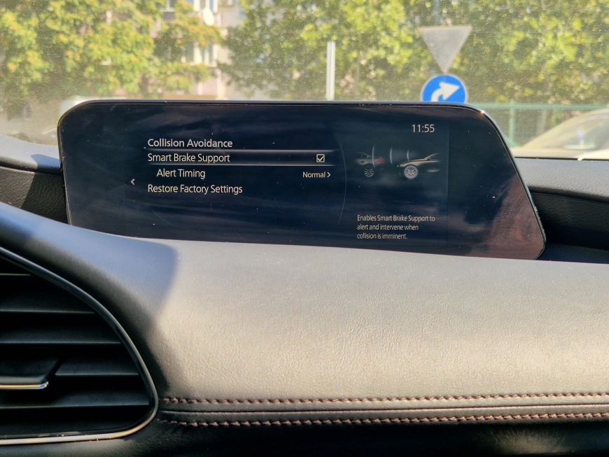 MAZDA 3 2.0 e-SkyActiv-X M Hybrid 180 Comfort Bose