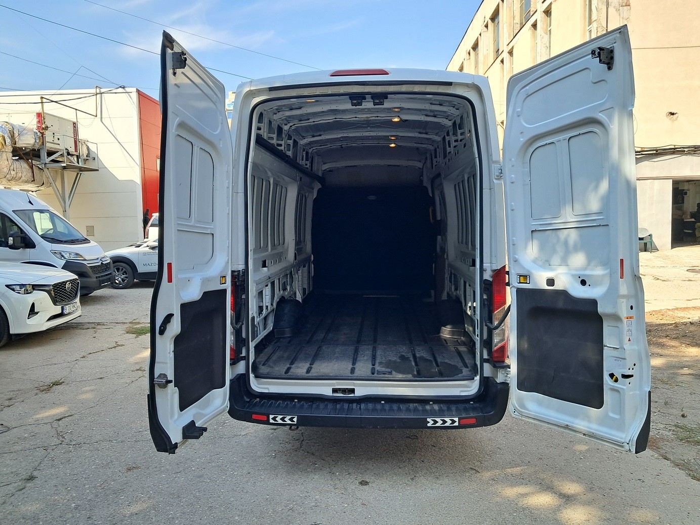 FORD Transit 2022 — imagine 18