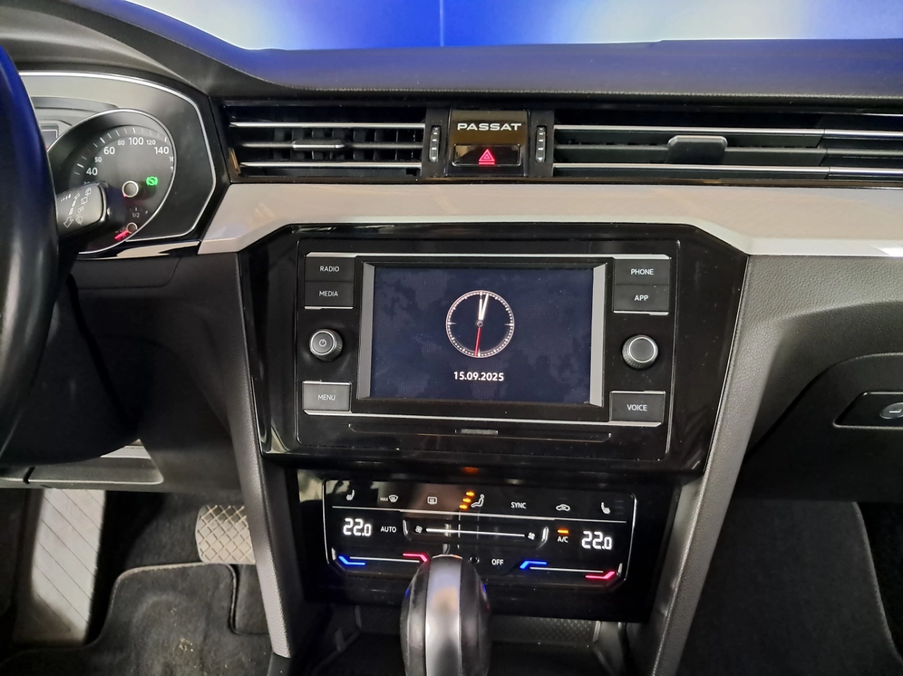 VOLKSWAGEN PASSAT Comforline Estate 1.5 TSI DSG