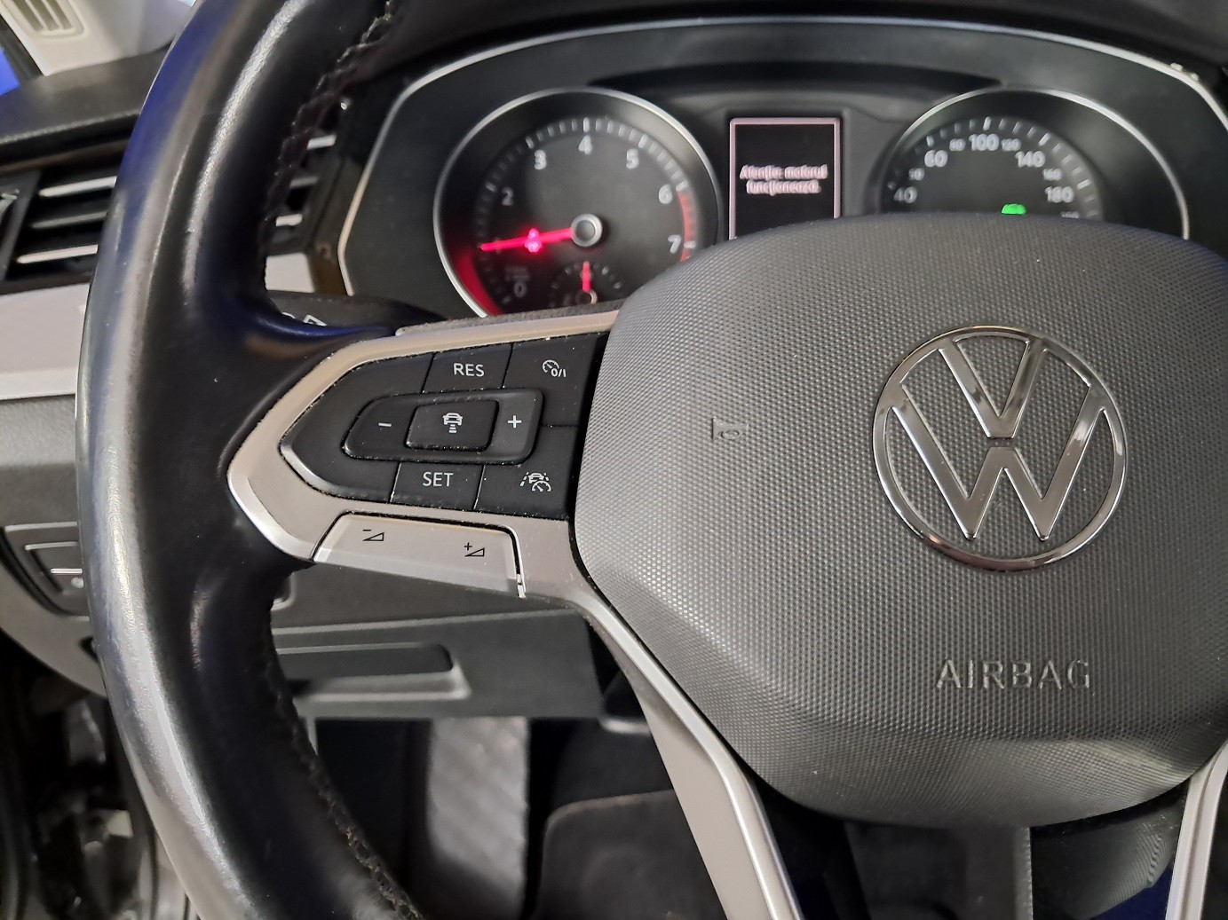 VOLKSWAGEN Passat 2021 — imagine 14