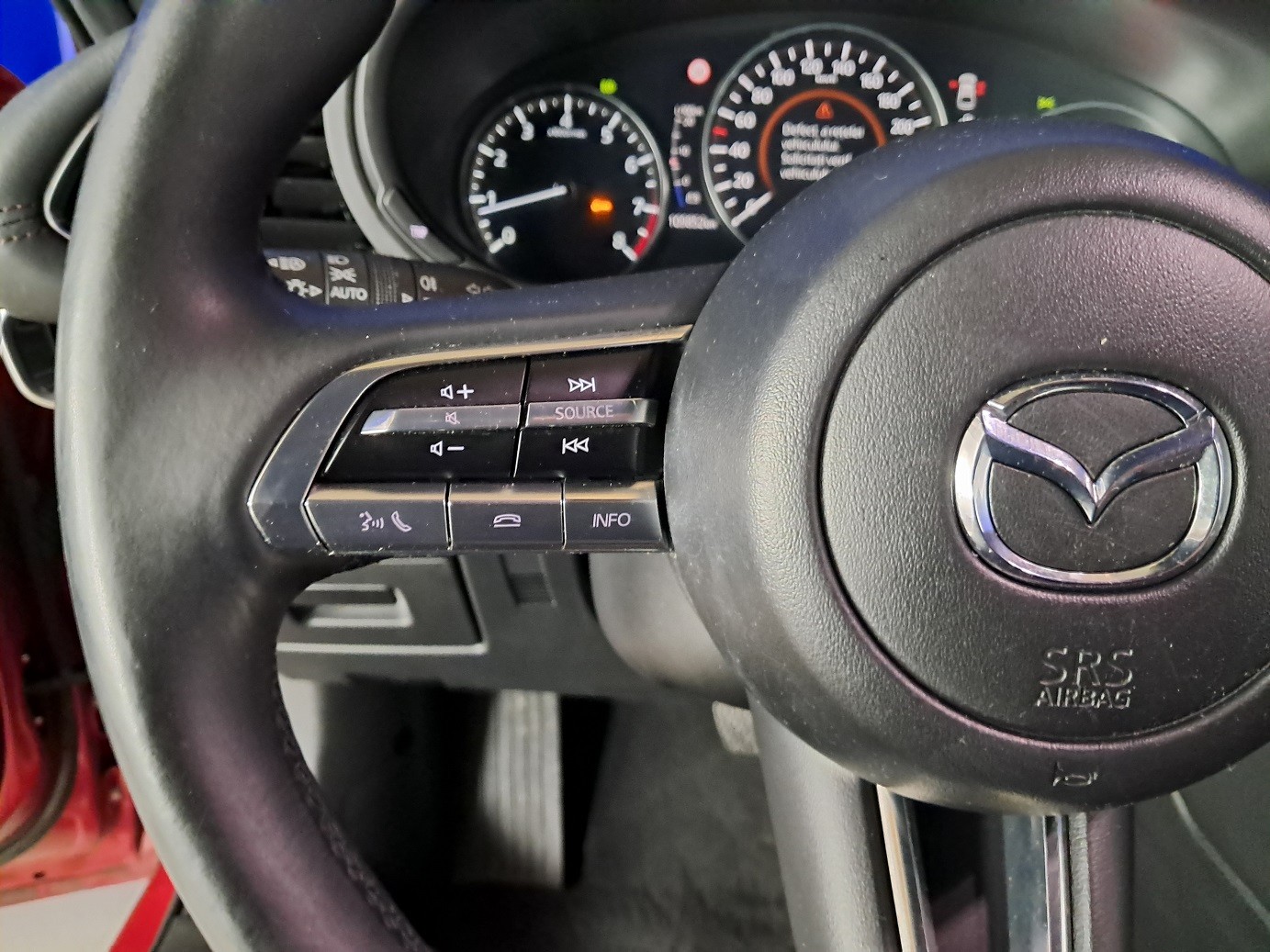 MAZDA 3 2020 — imagine 13