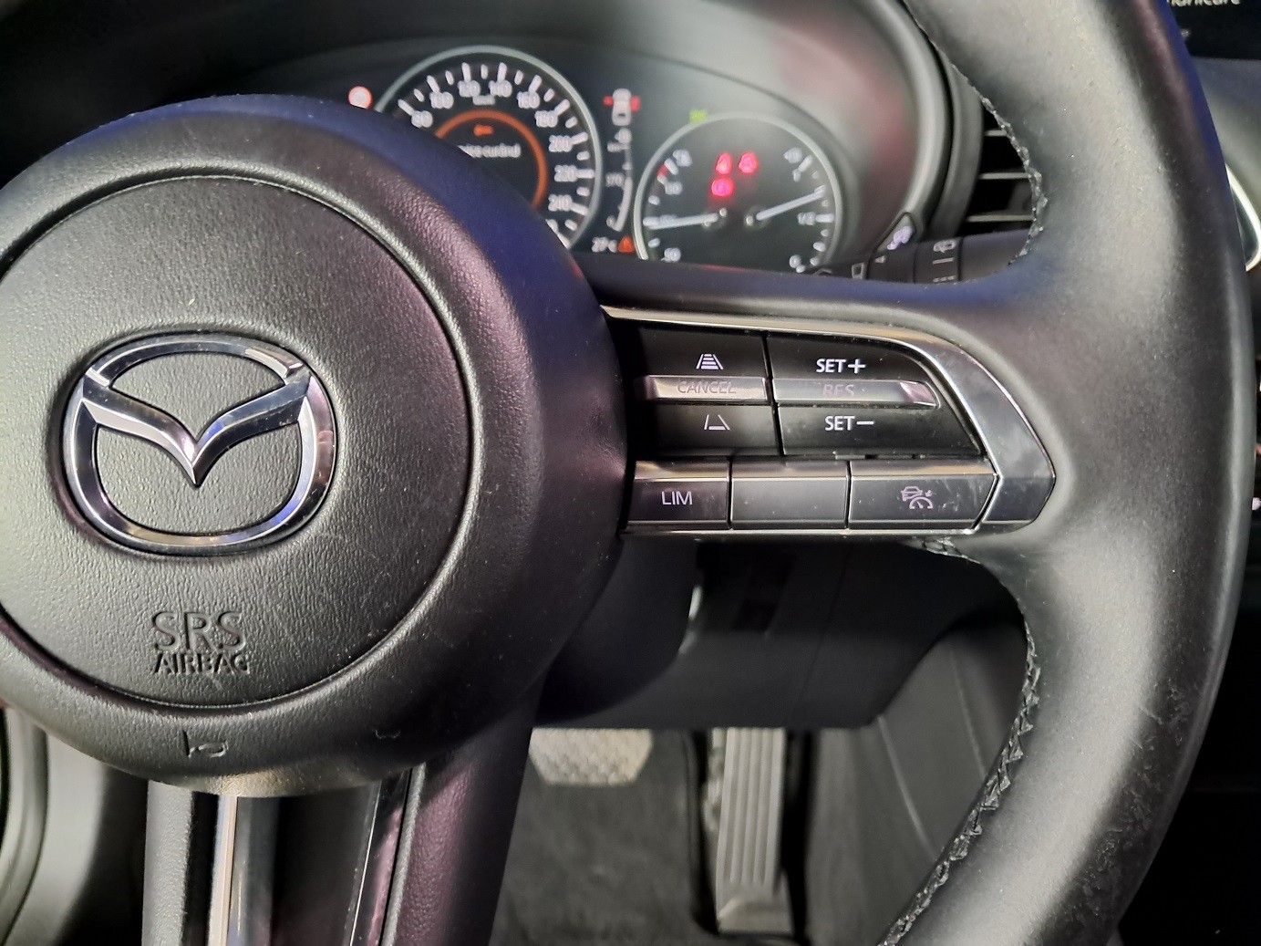 MAZDA 3 2020 — imagine 14