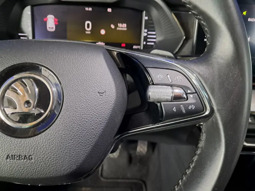 SKODA OCTAVIA
