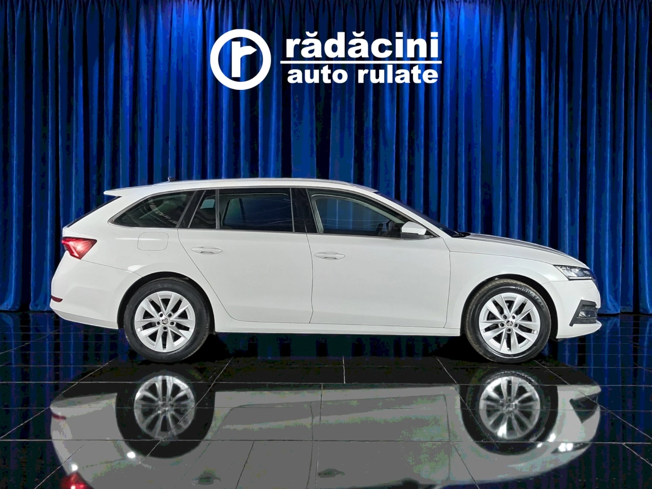 SKODA OCTAVIA IV STYLE COMBI DSG