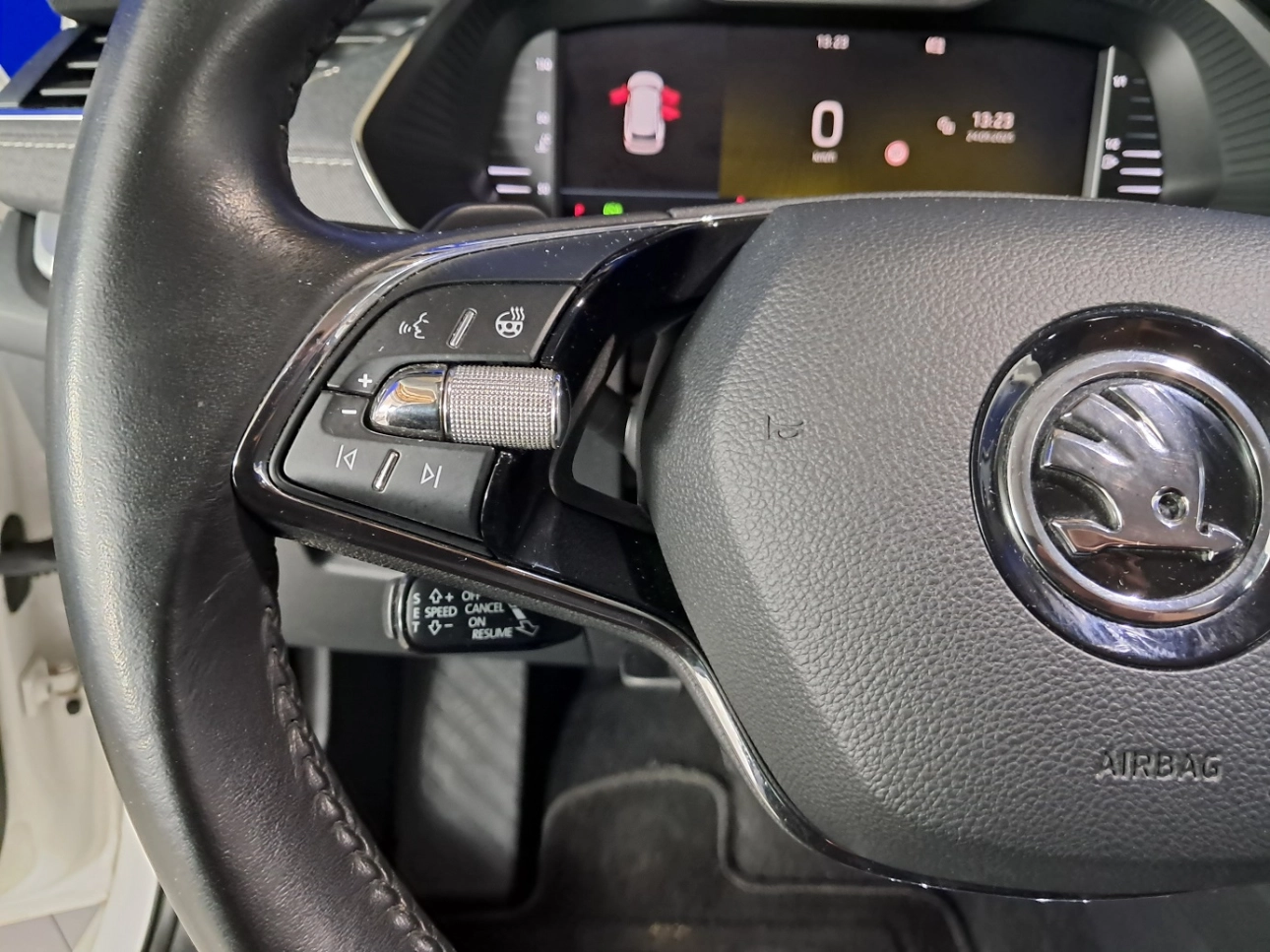 SKODA OCTAVIA IV STYLE COMBI DSG