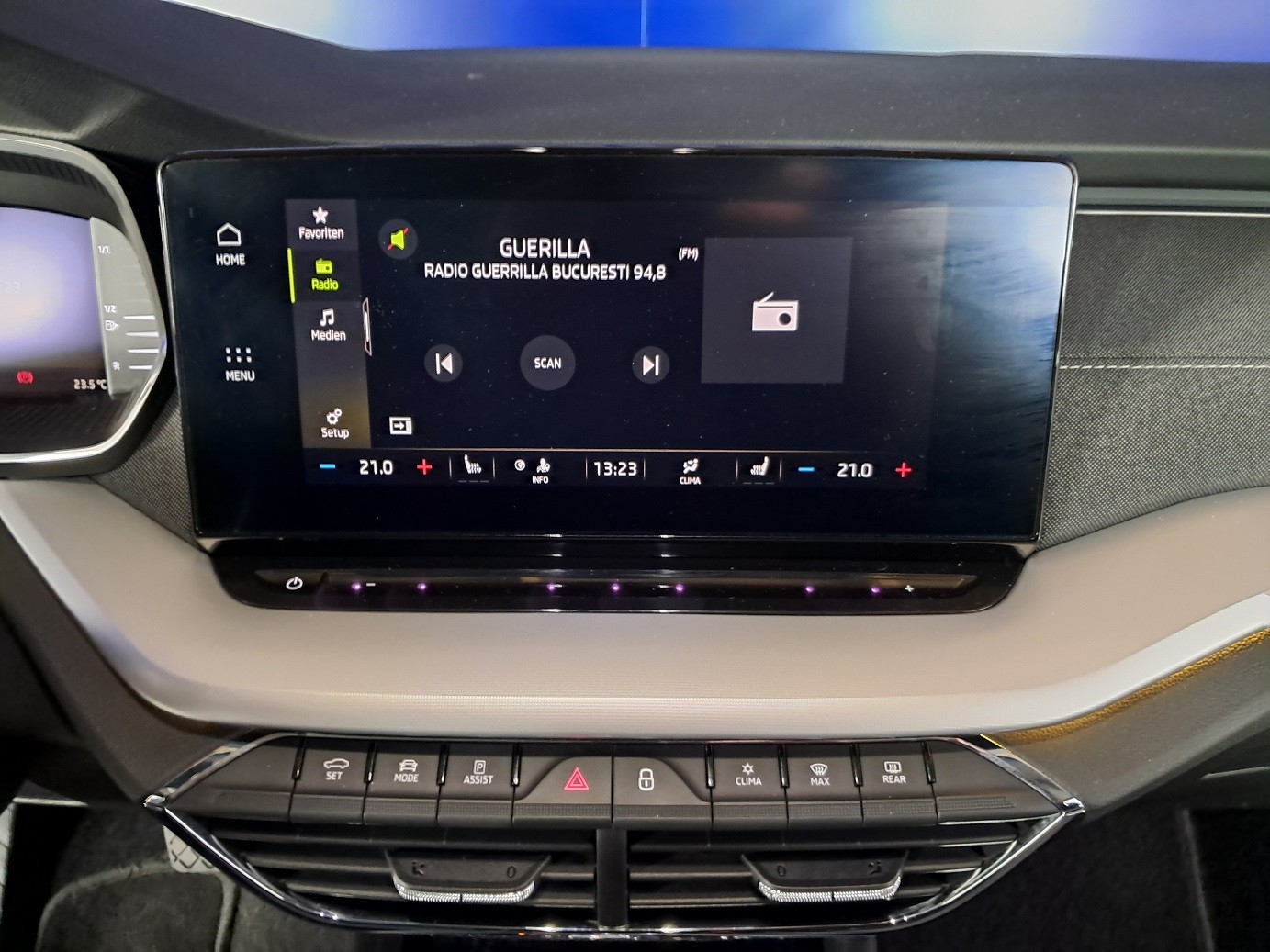 SKODA Octavia 2021 — imagine 17