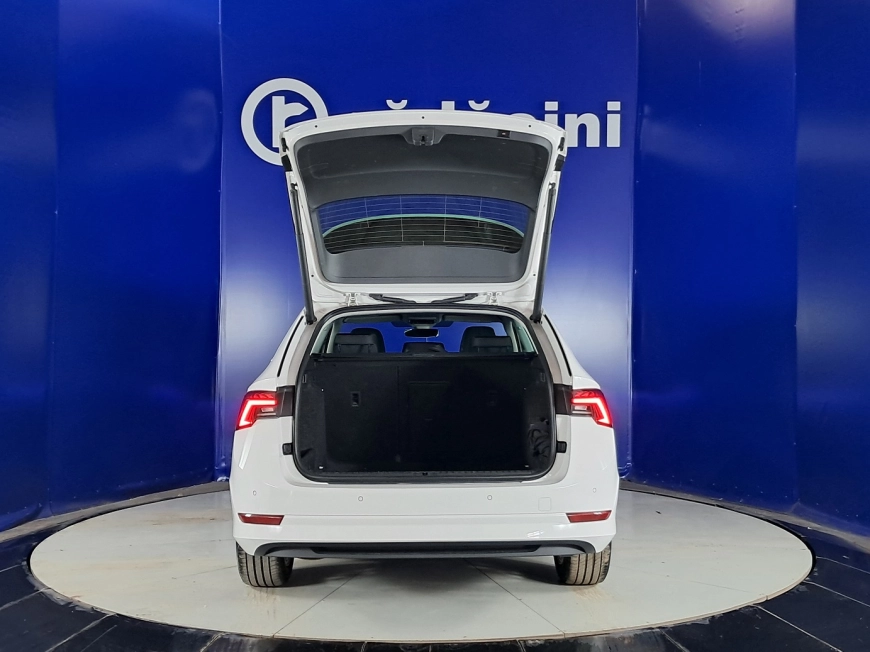 SKODA OCTAVIA IV STYLE COMBI DSG