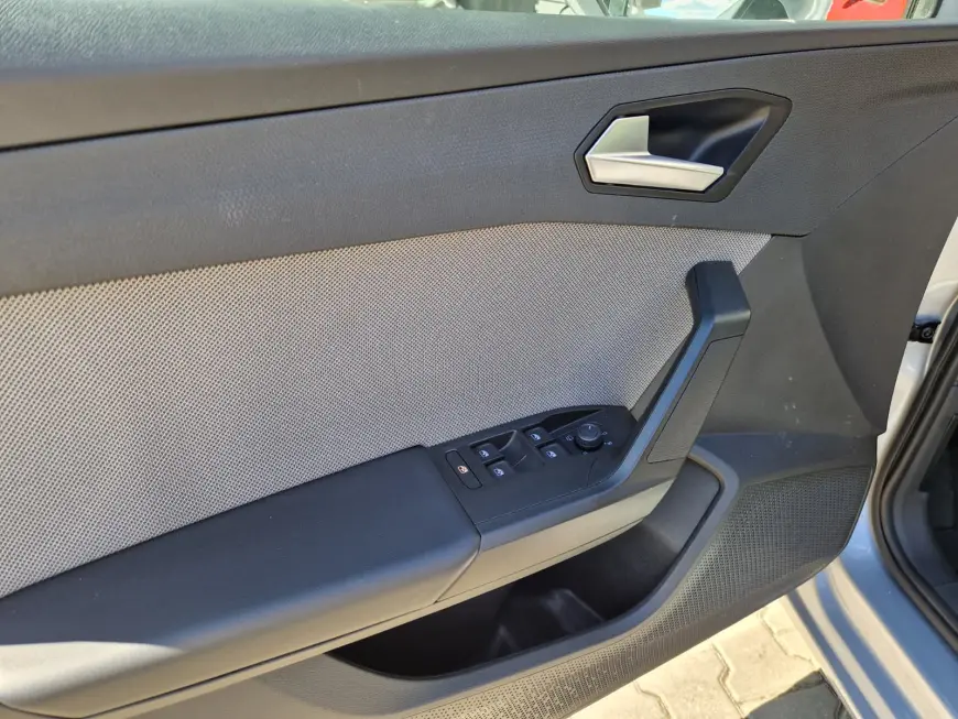 SEAT LEON SPORTSTOURER STYLE