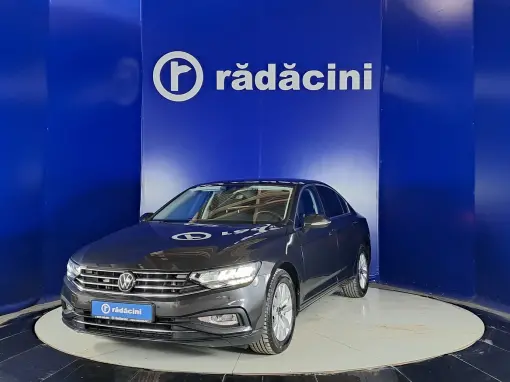 VOLKSWAGEN-PASSAT-BERLINA-2022--Automata