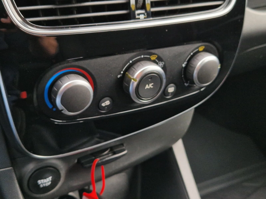 RENAULT CLIO 0.9 TCe 90CP LIFE COLLECTION 2020