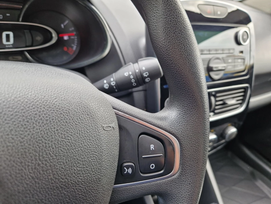 RENAULT CLIO 0.9 TCe 90CP LIFE COLLECTION 2020