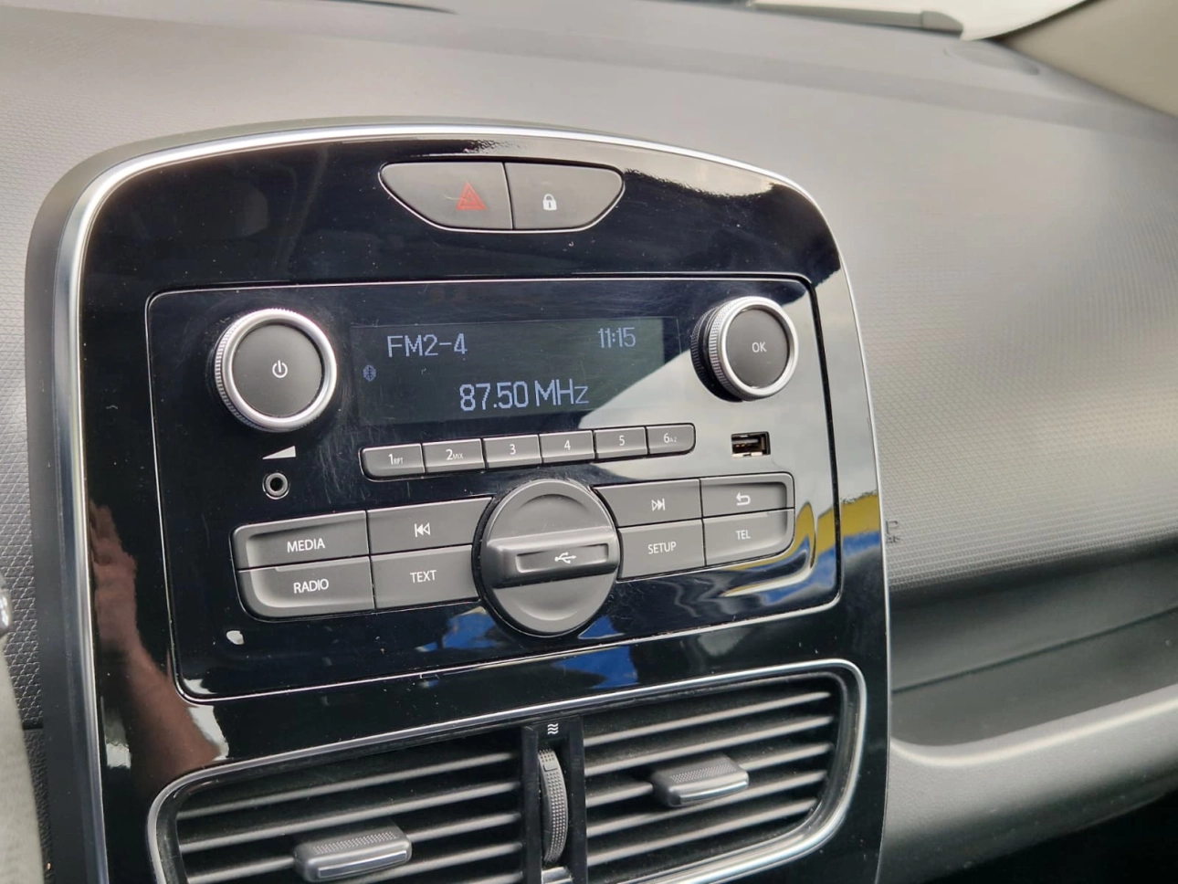 RENAULT CLIO 0.9 TCe 90CP LIFE COLLECTION 2020