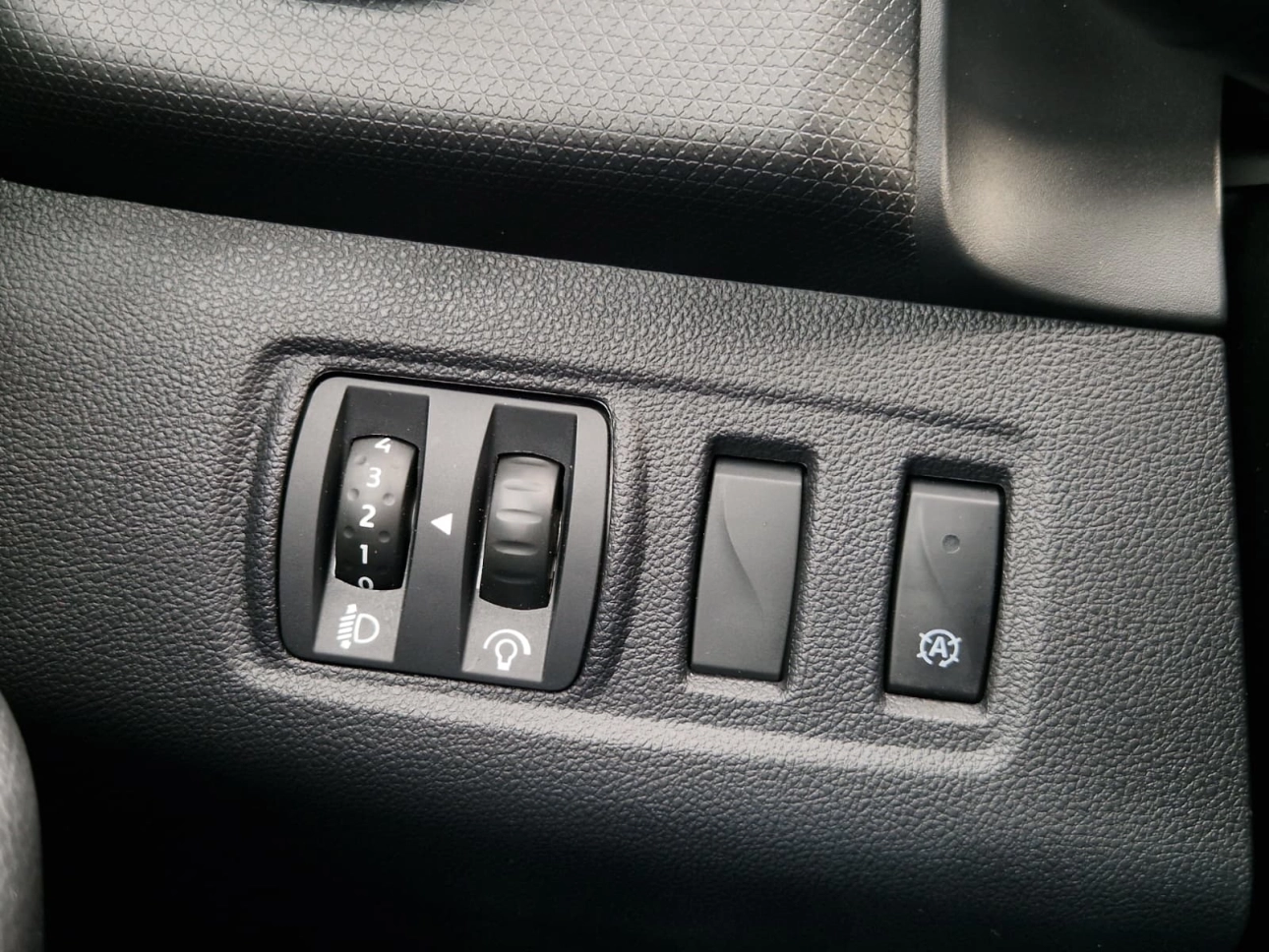 RENAULT CLIO 0.9 TCe 90CP LIFE COLLECTION 2020