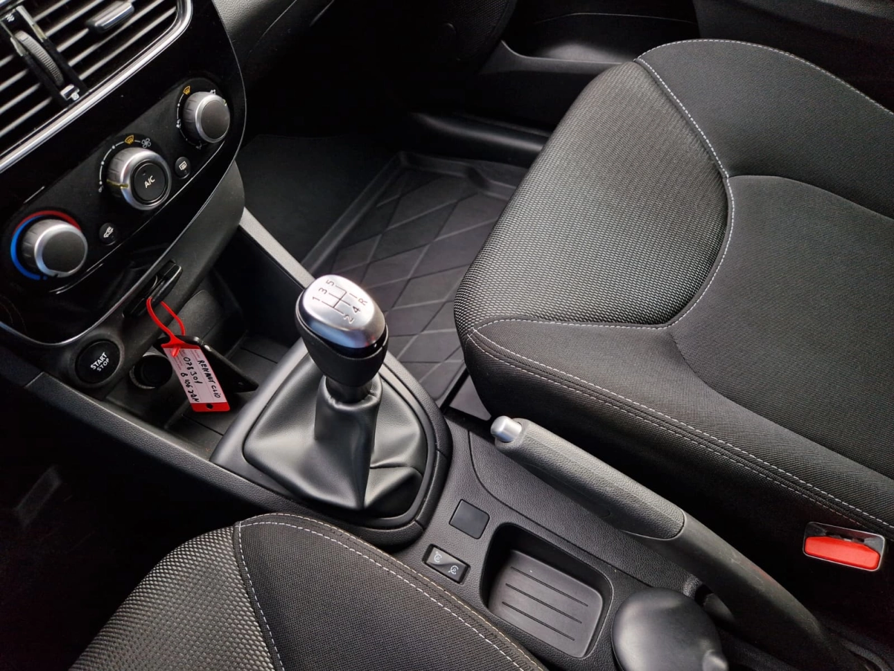 RENAULT CLIO 0.9 TCe 90CP LIFE COLLECTION 2020