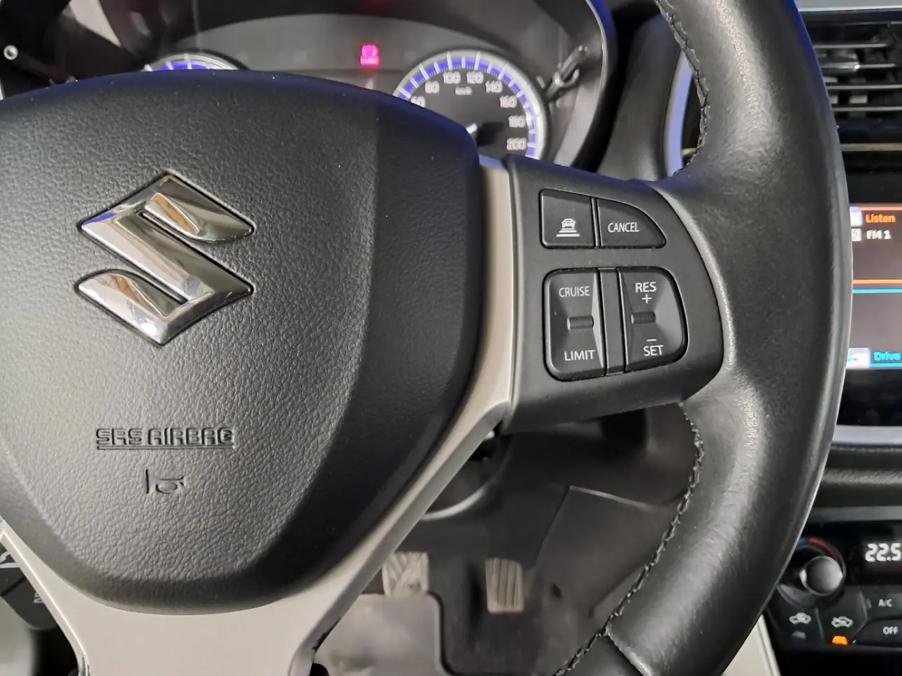 SUZUKI SX4