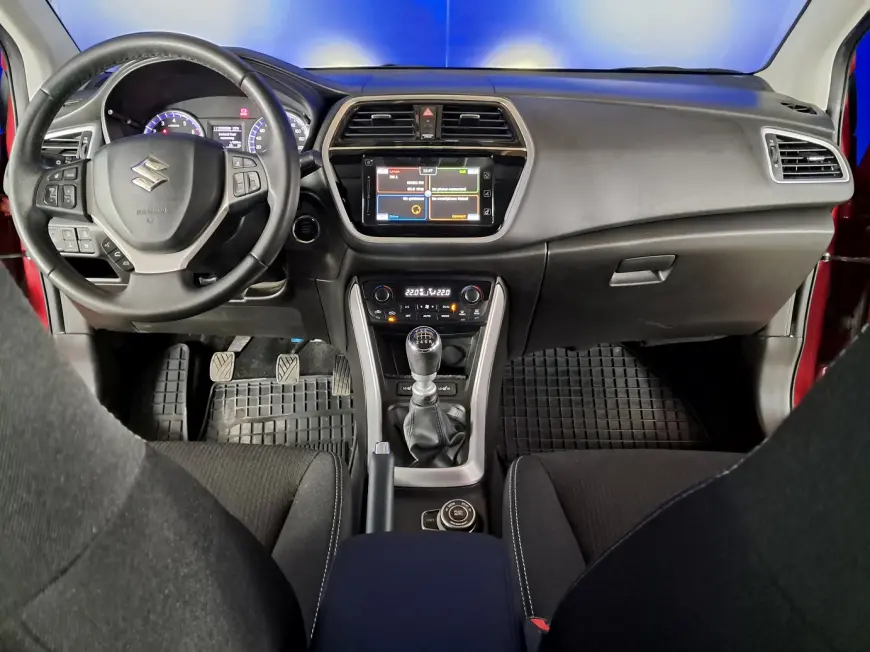 SUZUKI SX4