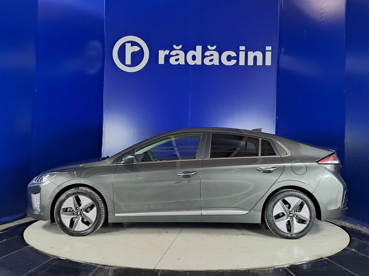 HYUNDAI IONIQ 1.6 GDI ISG DCT HYBRID FEEL