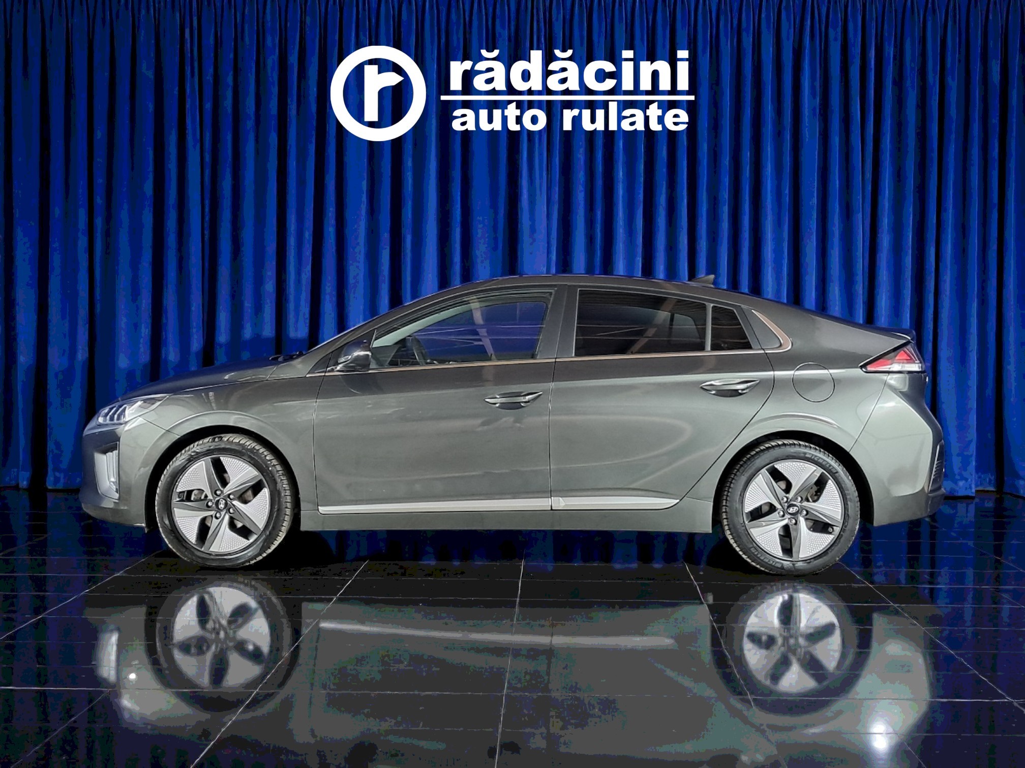 HYUNDAI Ioniq 2021 — imagine 5