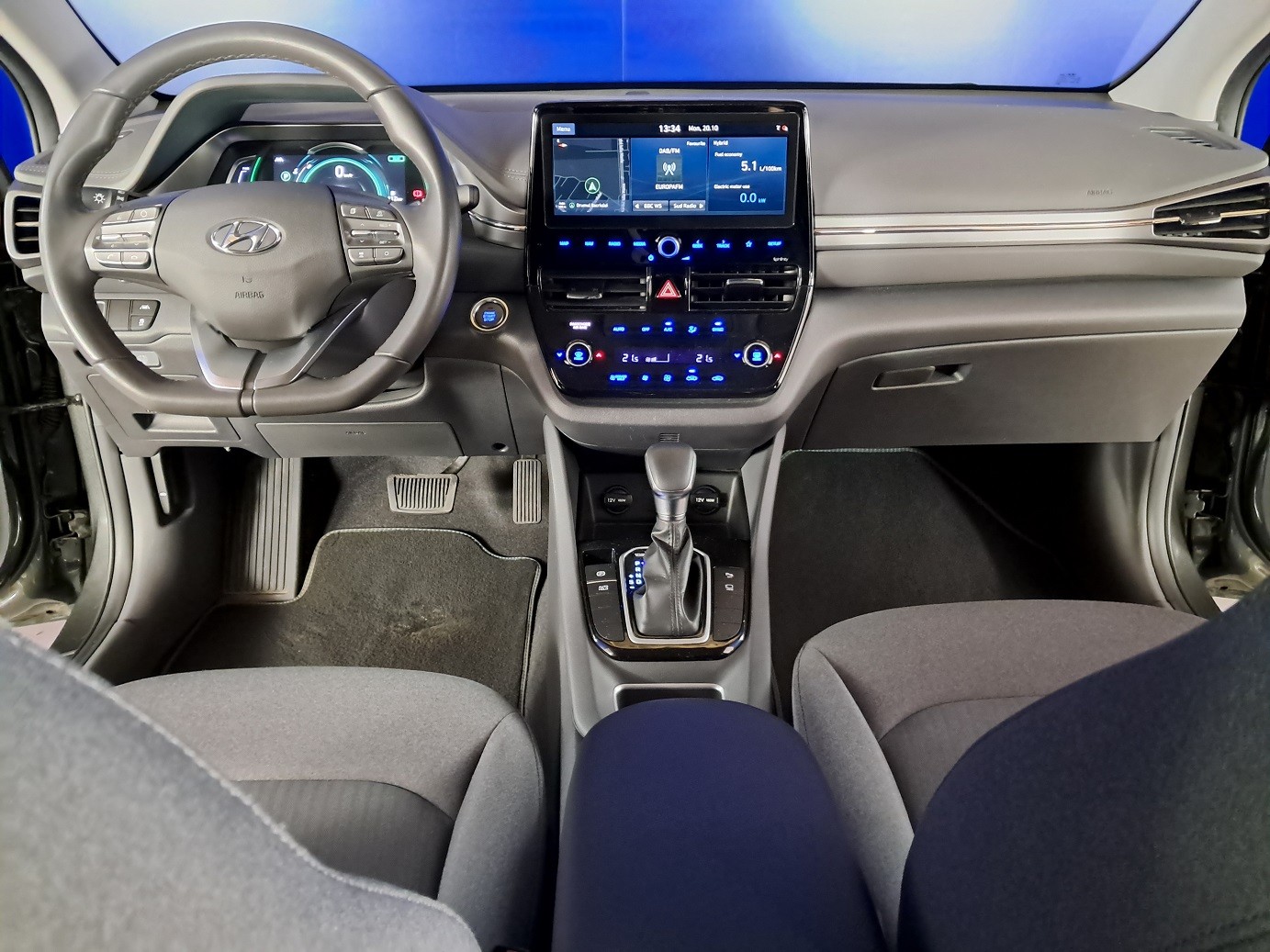HYUNDAI Ioniq 2021 — imagine 14