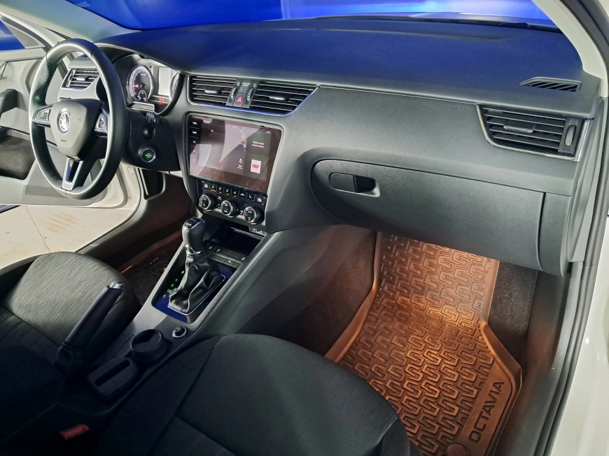 SKODA OCTAVIA III Style 4x4 DSG