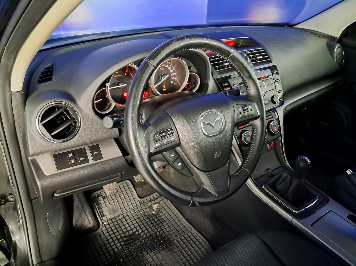 MAZDA 6 2011 — imagine 10