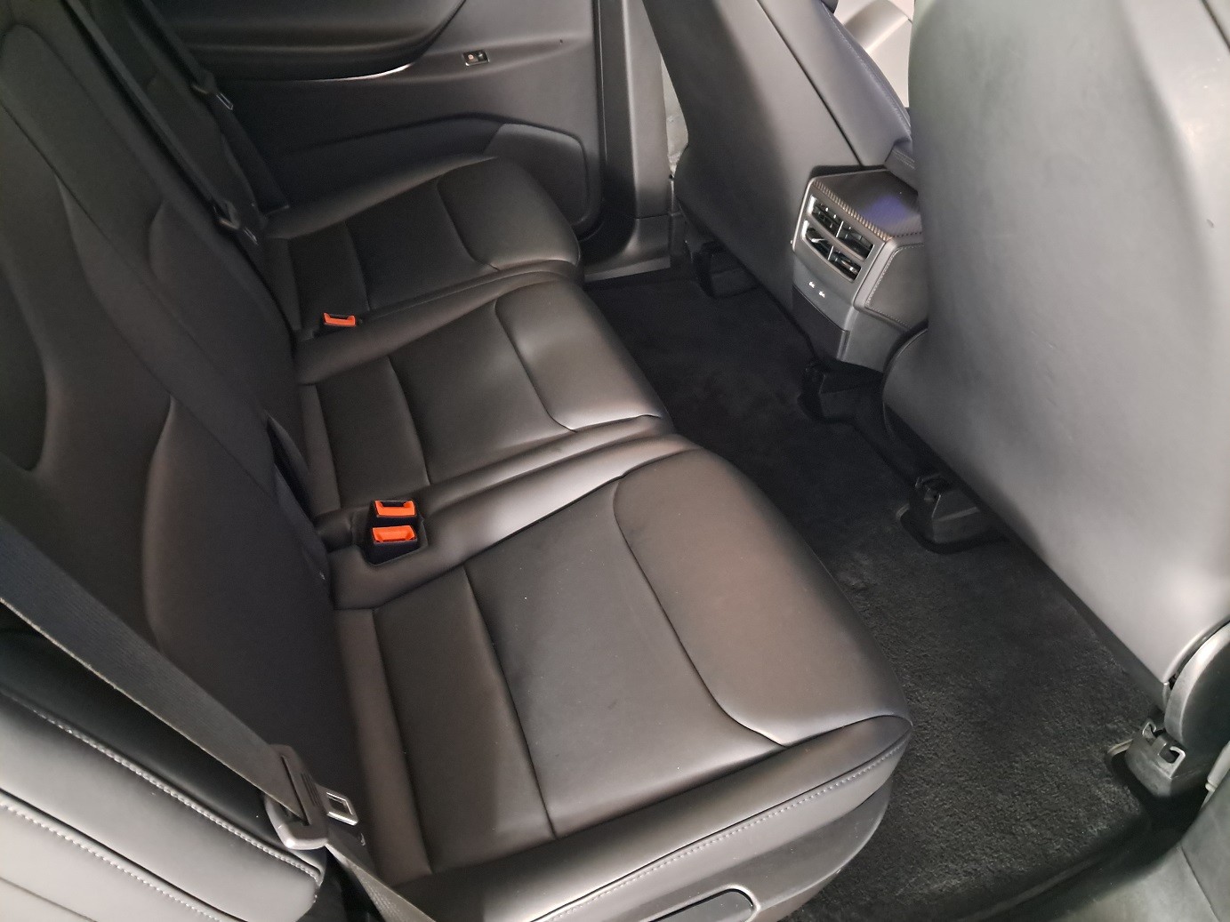 TESLA Model X 2018 — imagine 19