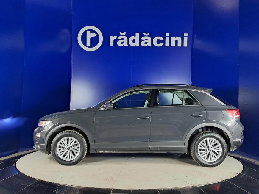 VOLKSWAGEN T ROC