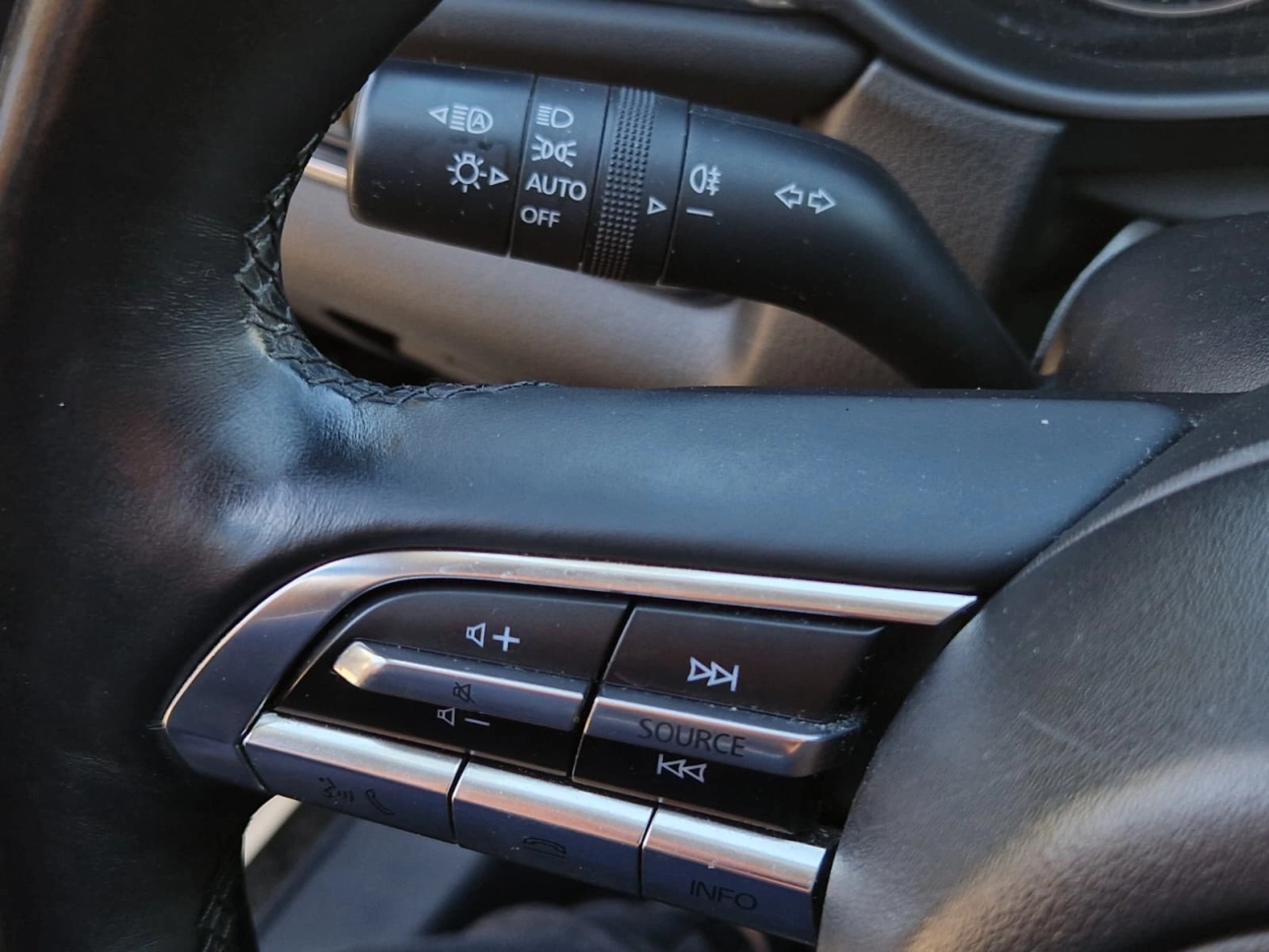 MAZDA CX-30 2.0 e-SkyActiv-X G186 GT +