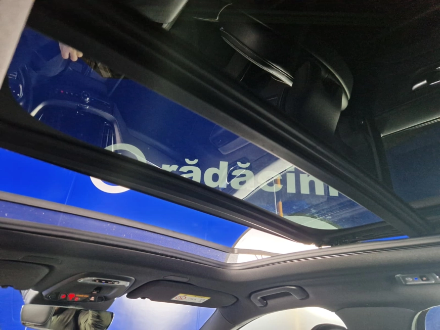 VOLVO XC60 HYBRID