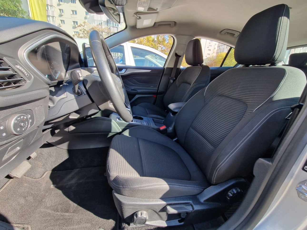 FORD FOCUS HB 1.5 ECOBLUE 120CP AT TITANIUM BUSINESS 2020