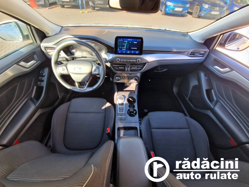 FORD FOCUS HB 1.5 ECOBLUE 120CP AT TITANIUM BUSINESS 2020