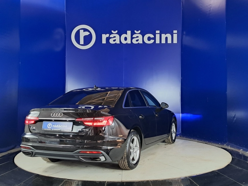 AUDI A4 35TFSI MHEV - HYBRID