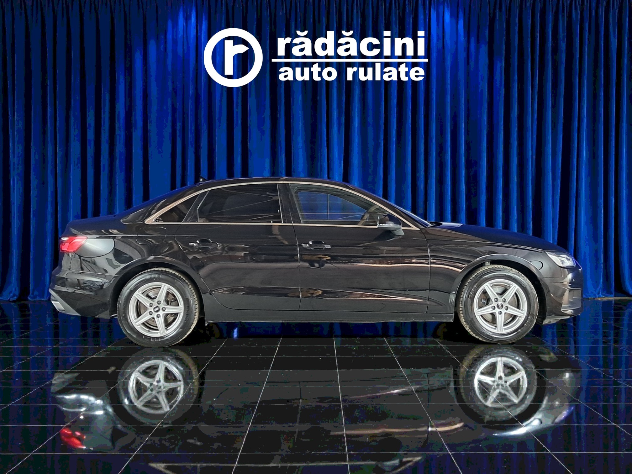 AUDI A4 2022 — imagine 6