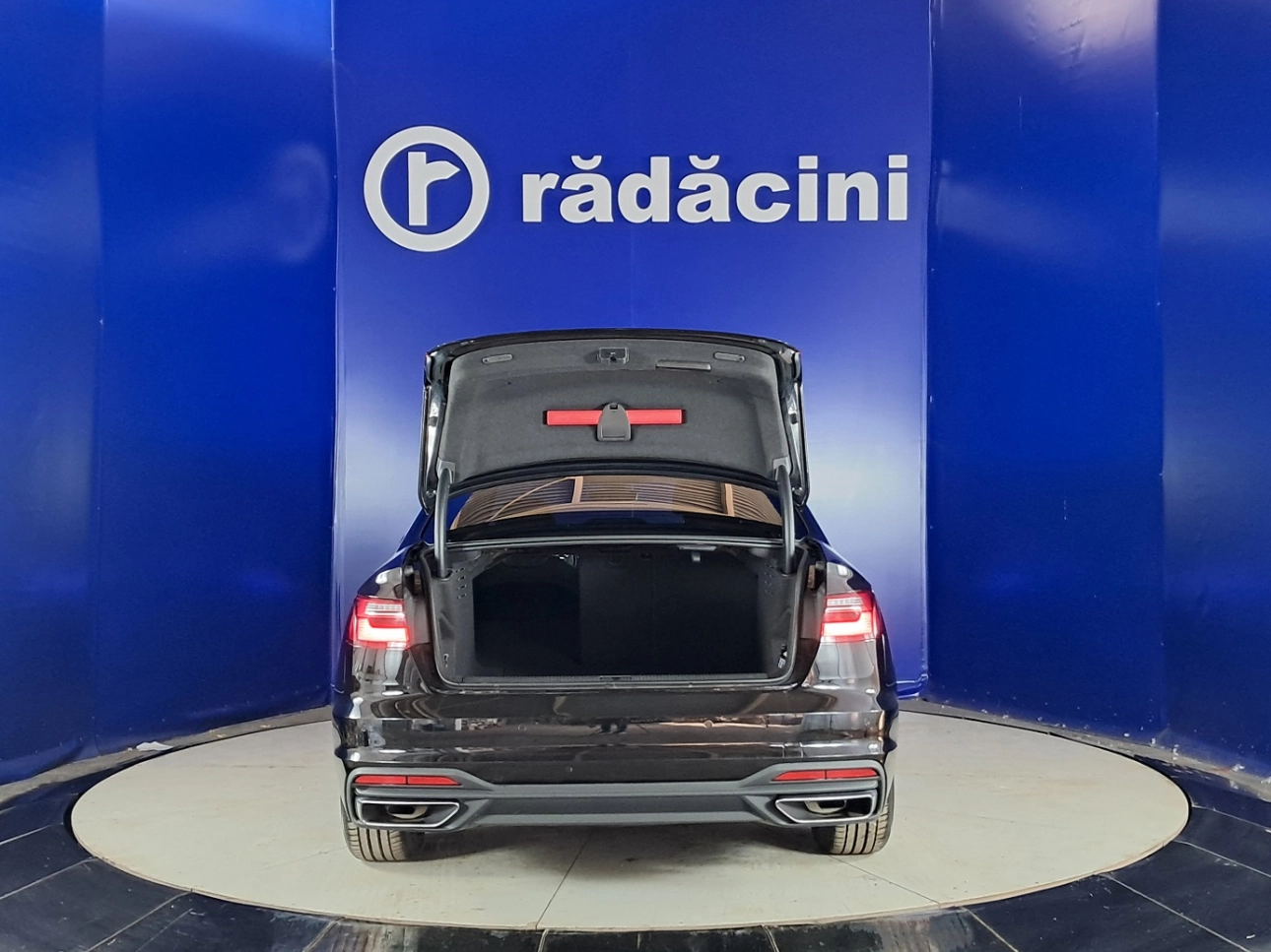 AUDI A4 35TFSI MHEV - HYBRID